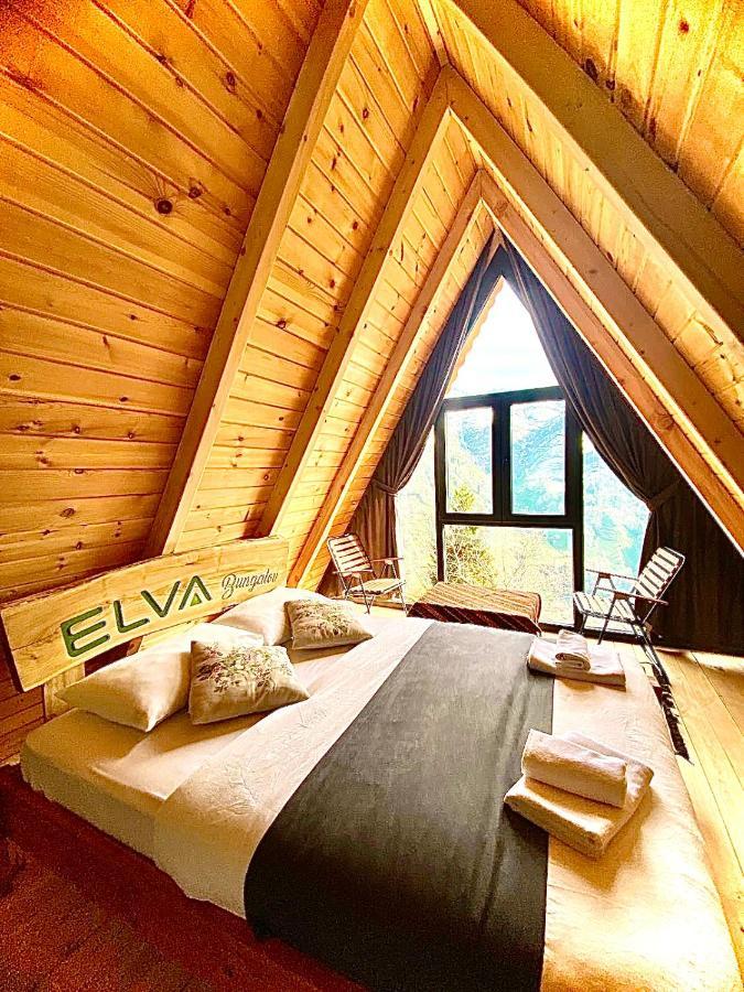 Elva Chaletu